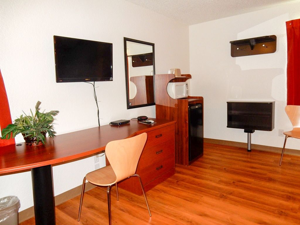 Ashley Inn Ponca City Room photo
