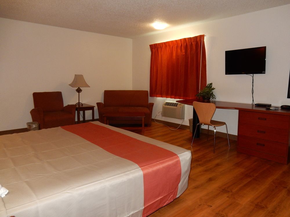 Ashley Inn Ponca City Exterior photo